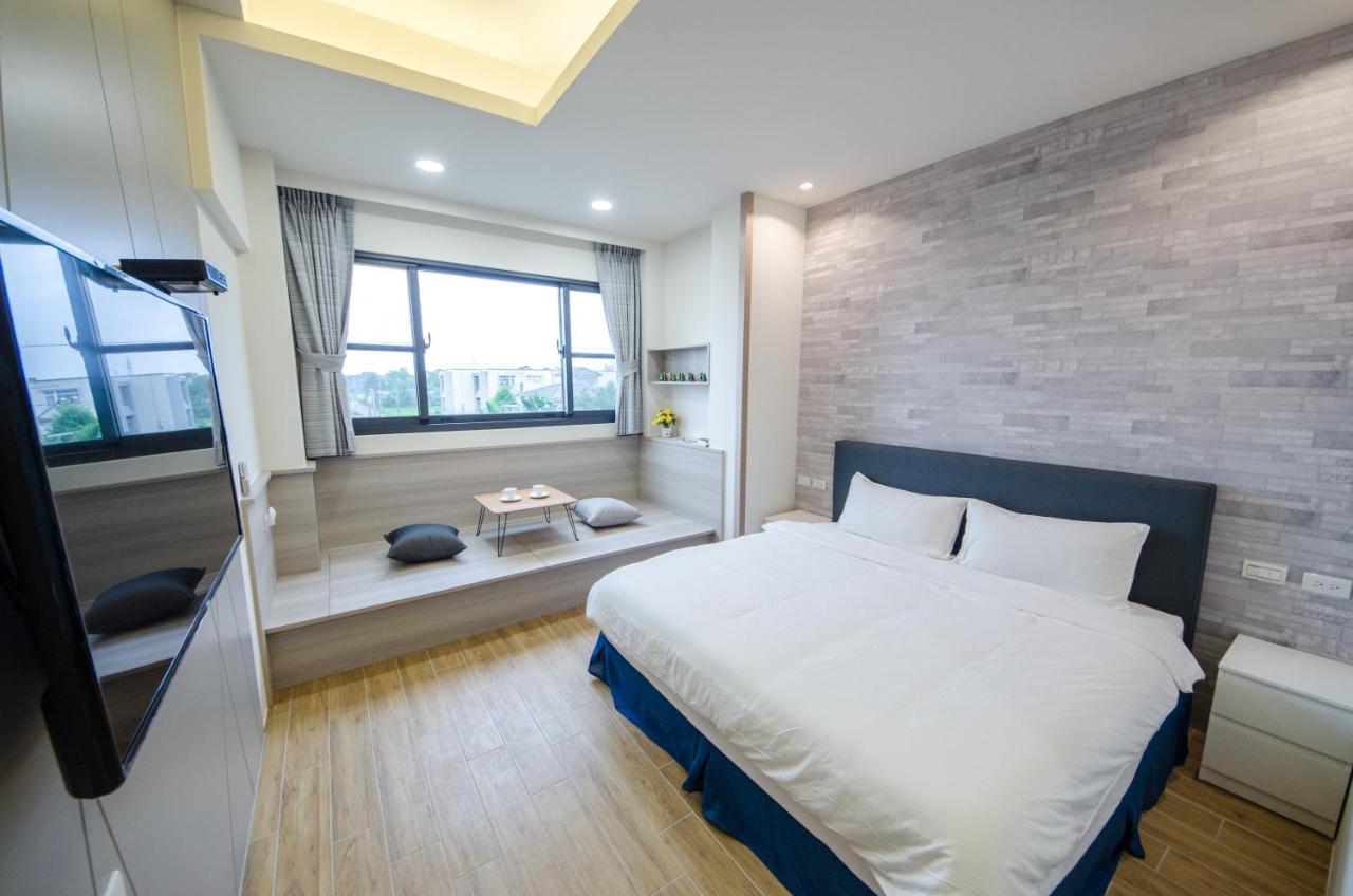渡小夜電梯民宿 Yilannight B&B Вужие Екстериор снимка
