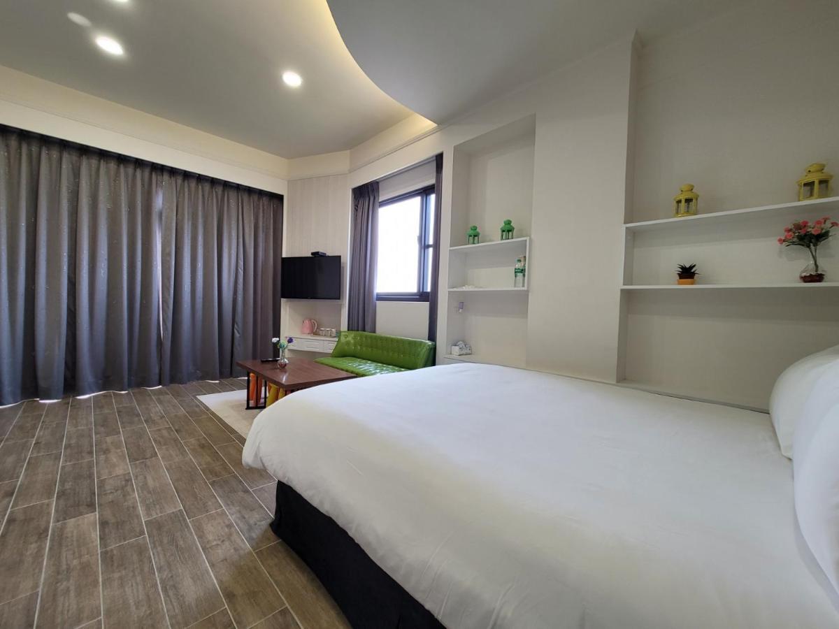 渡小夜電梯民宿 Yilannight B&B Вужие Екстериор снимка